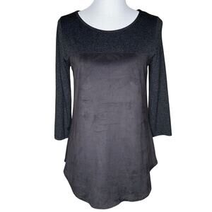 NWT! Le Lis Adea Faux Suede Button Back Knit Top Sz Small